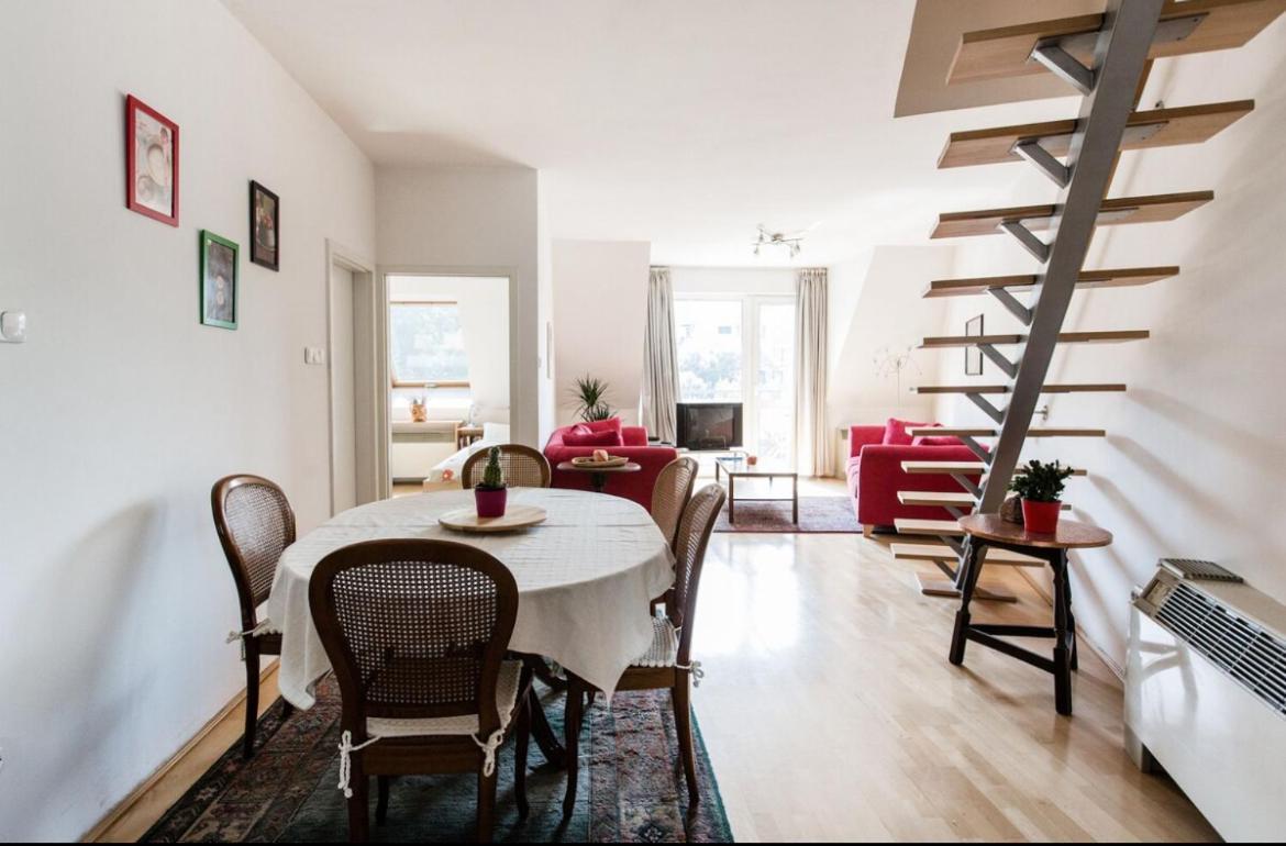 Penthouse By The Danube * Budapest